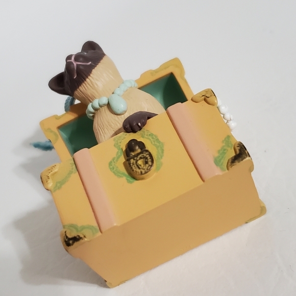 Avon Christmas Dress Up Ornament Jewelry Box Siamese Cat Treasure Chest - Picture 6 of 7
